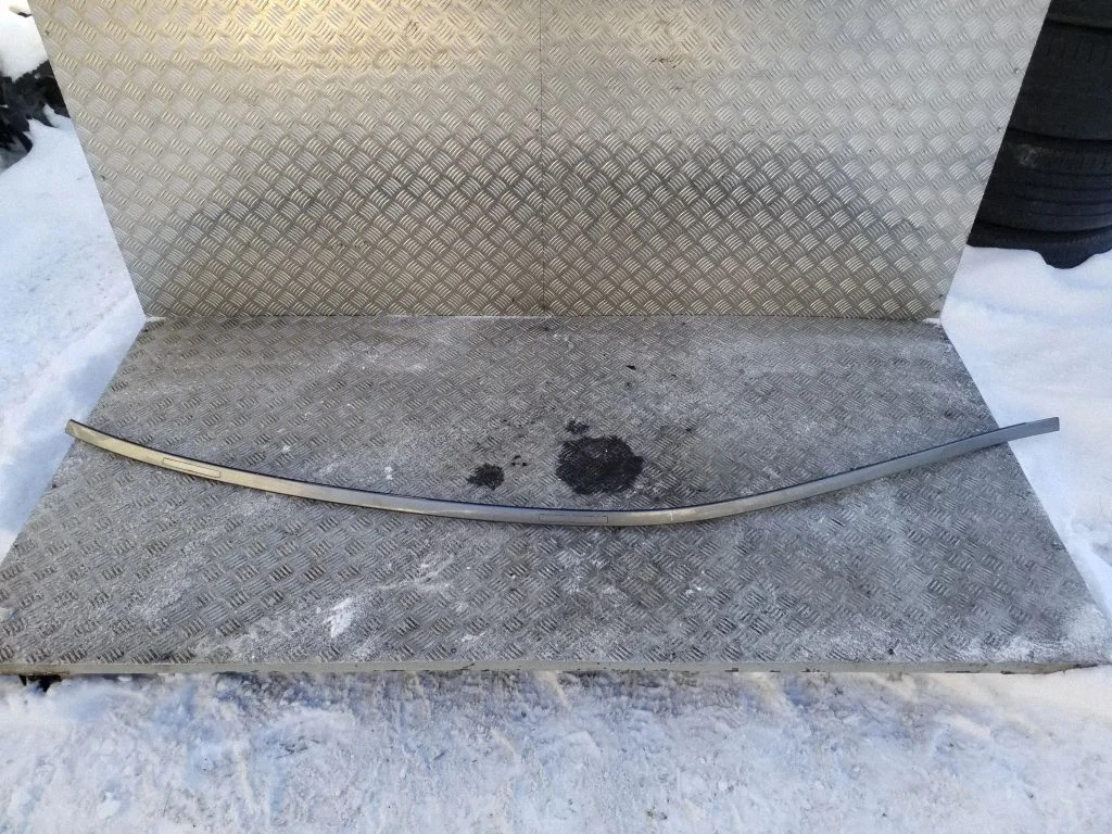 Roof trim bar molding cover 7234335