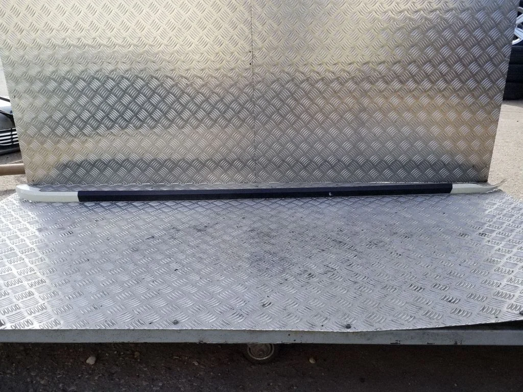 Roof trim bar molding cover 872442K000