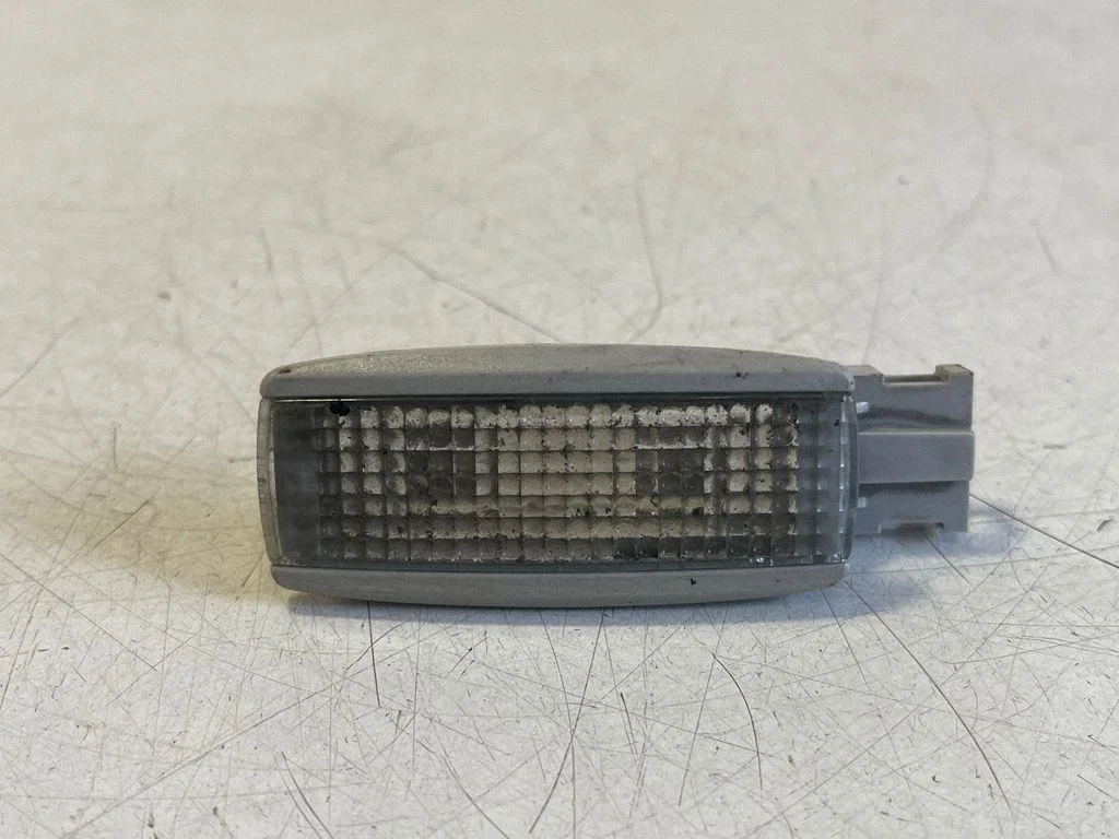 Cits salona lukturis 3B0947113