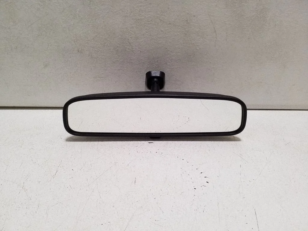 Rear view mirror (interior)