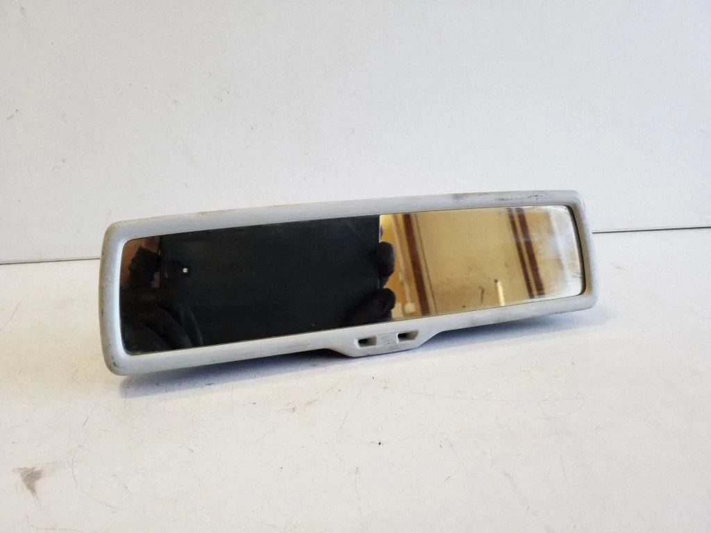 Rear view mirror (interior) – Volkswagen Passat B6 (2005-2010)