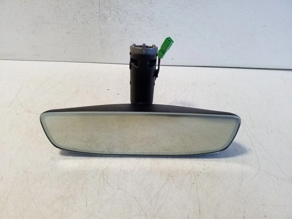 Atpakaļskata spogulis (salonā) 32368566