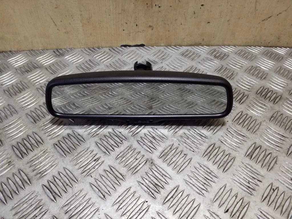 Rear view mirror (interior) – Nissan X-Trail T32 (2014-2021)
