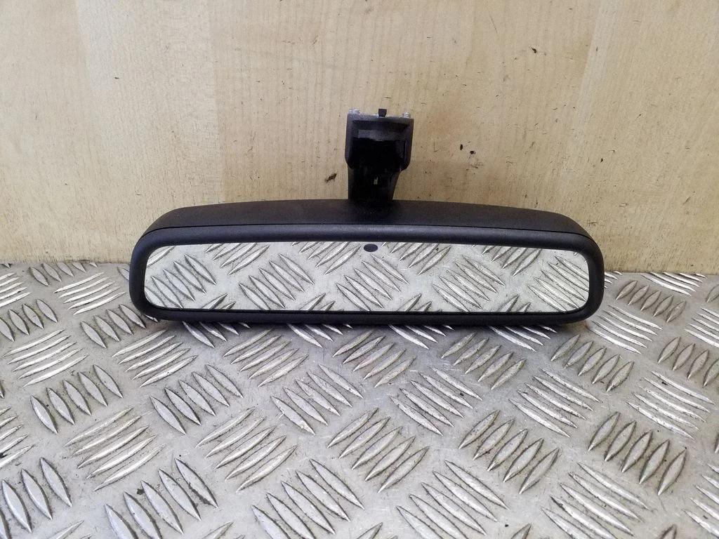 Atpakaļskata spogulis (salonā) 51169134461