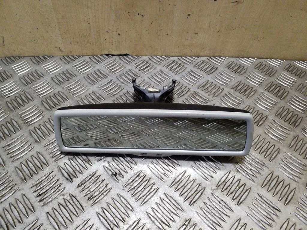 Tahavaatepeegel (salongis) 1K0857511