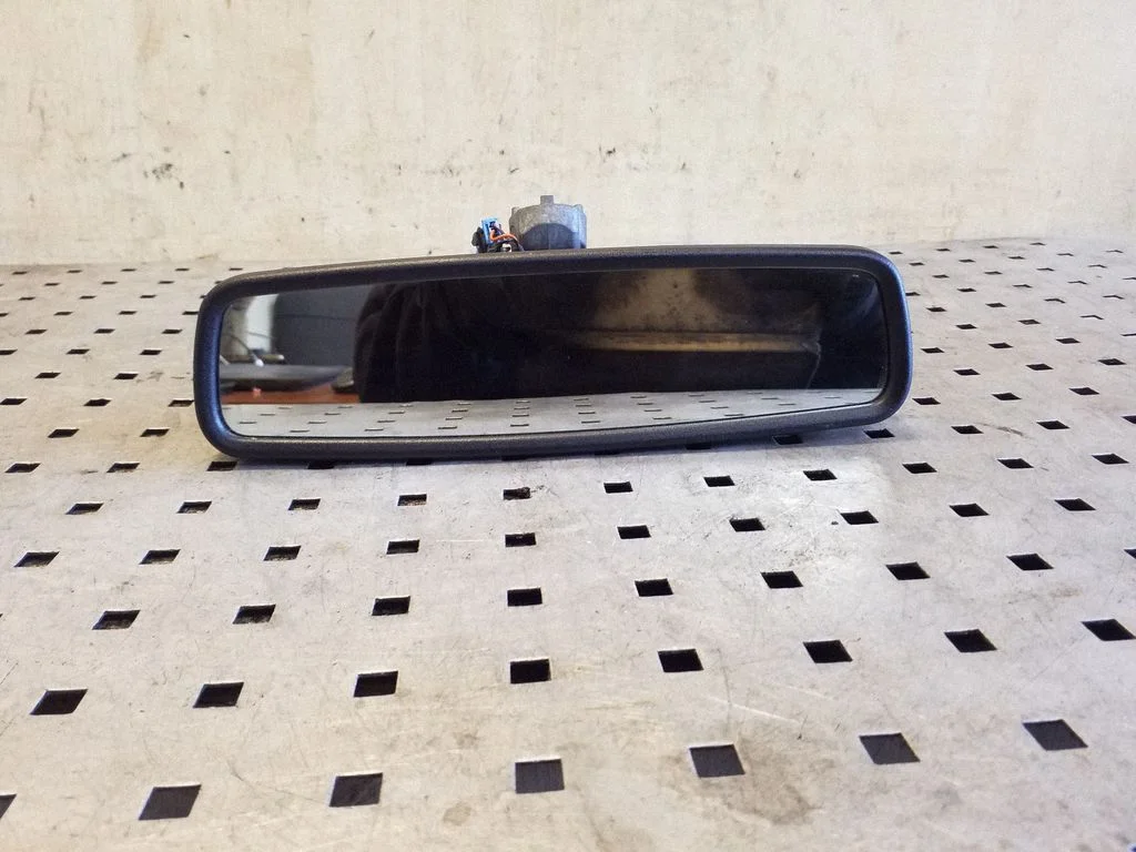Atpakaļskata spogulis (salonā) – Ford Focus (2010-2017)