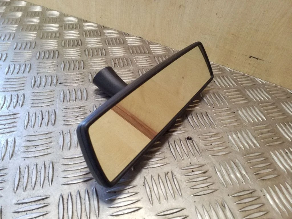 Rear view mirror (interior) – Volkswagen Golf Plus (2005-2013)