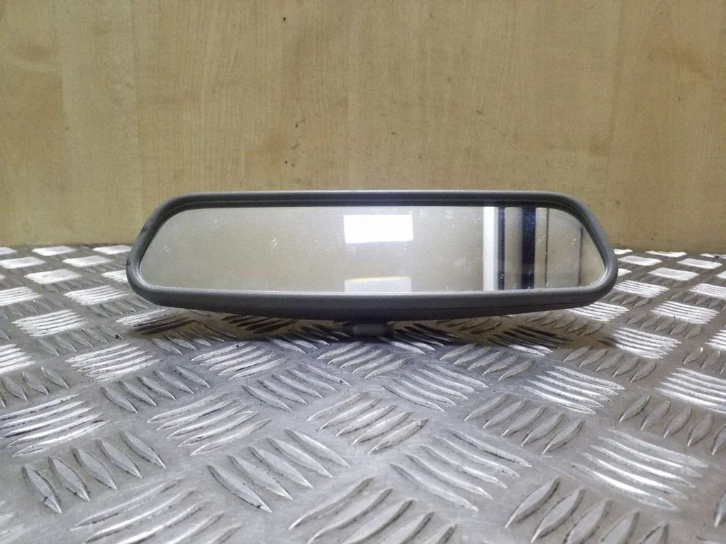 Rear view mirror (interior) 8D0857511A