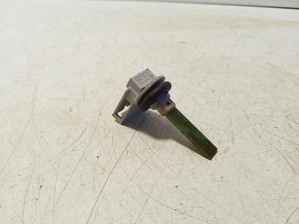 Salona temperatūras sensors 3D0907543A