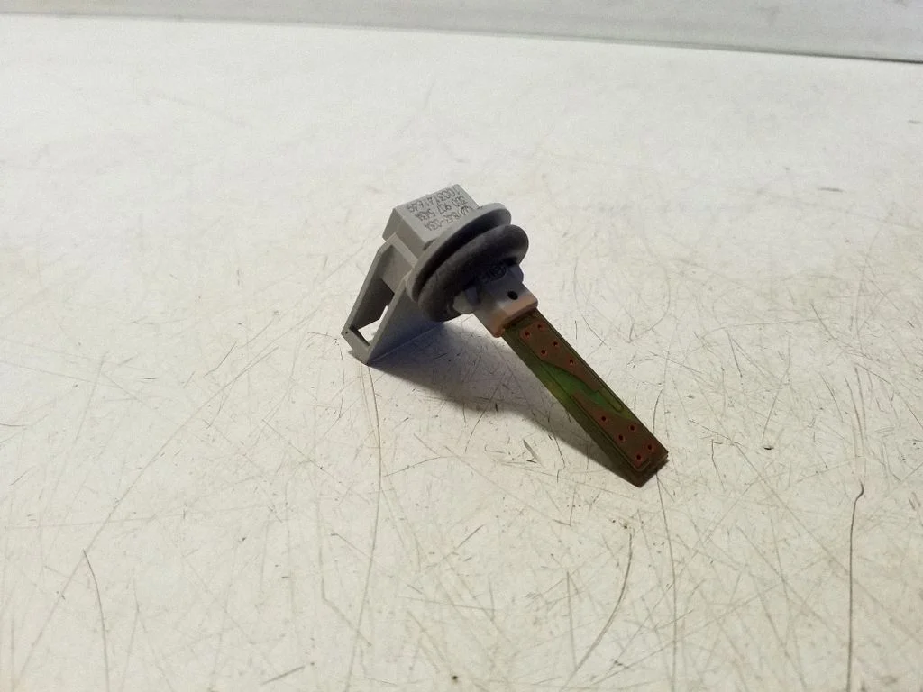 Salongi temperatuuri andur 3D0907543A