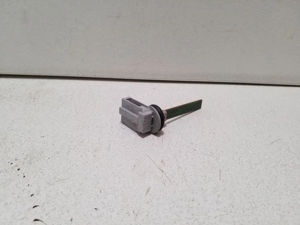 Salona temperatūras sensors 4B0820539