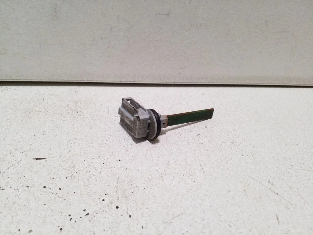 Salona temperatūras sensors 4B0820539