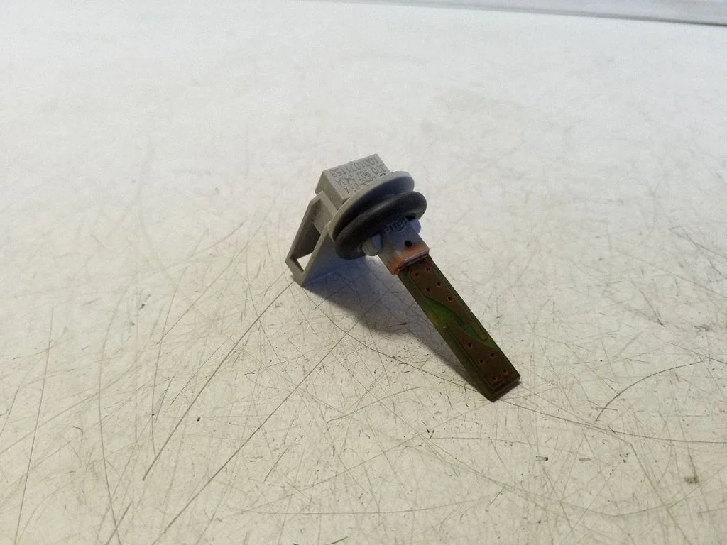 Salongi temperatuuri andur 3D0907543A