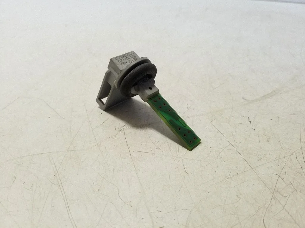 Salongi temperatuuri andur 3D0907543A