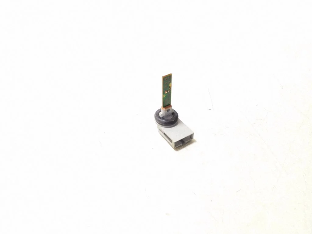 Salongi temperatuuri andur 3D0907543A