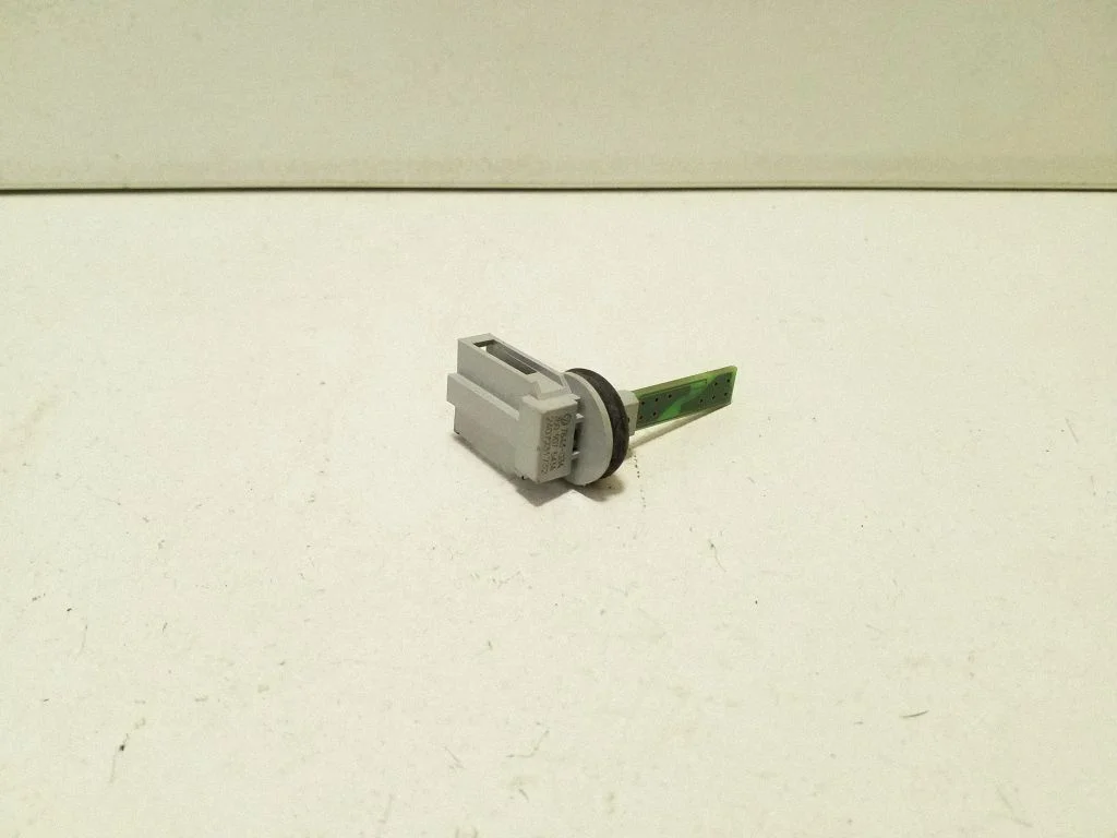 Salona temperatūras sensors 3D0907543A