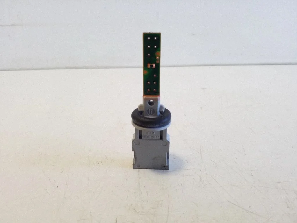 Salona temperatūras sensors 1K0907543E