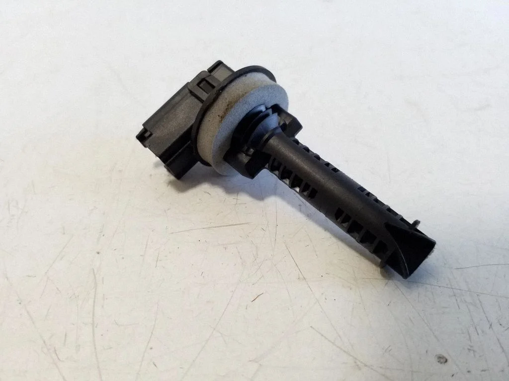 Salongi temperatuuri andur E1GH19C734AC