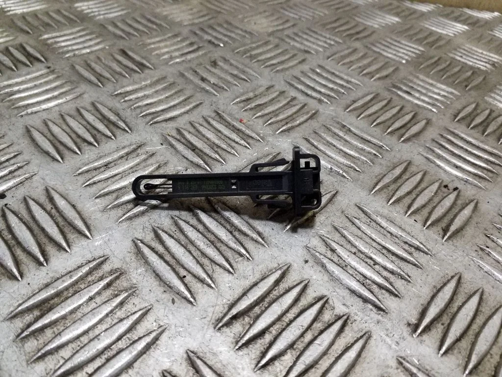 Salongi temperatuuri andur 990385B