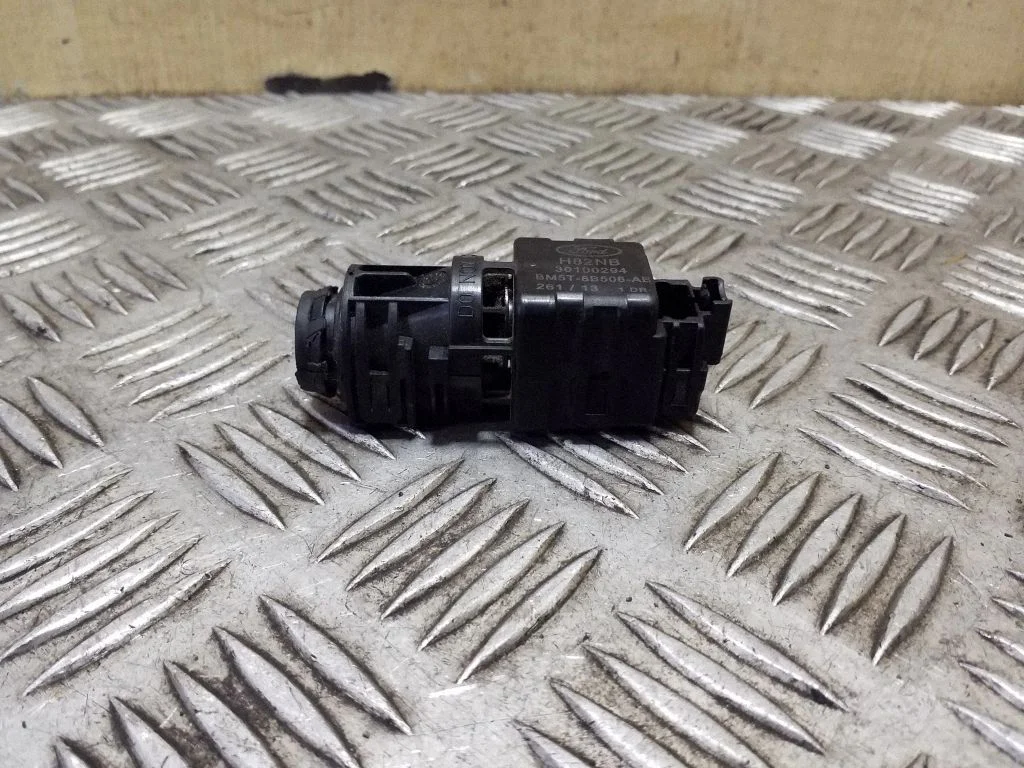 Salongi temperatuuri andur BM5T8B506AE