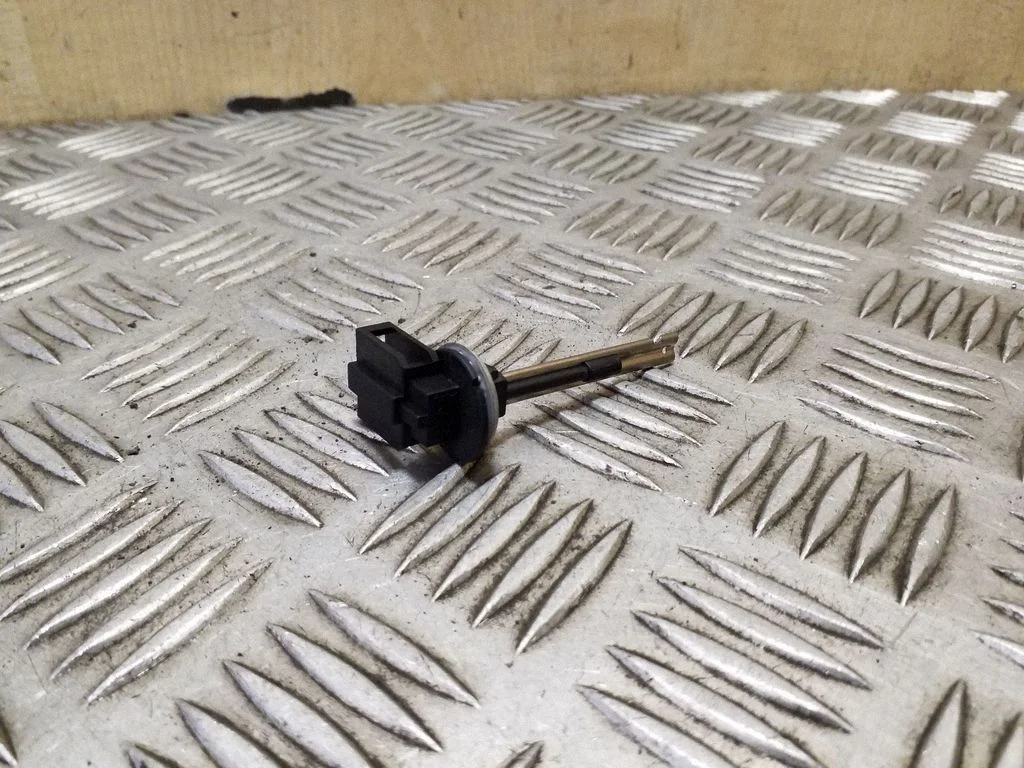 Salona temperatūras sensors 6Q0820539