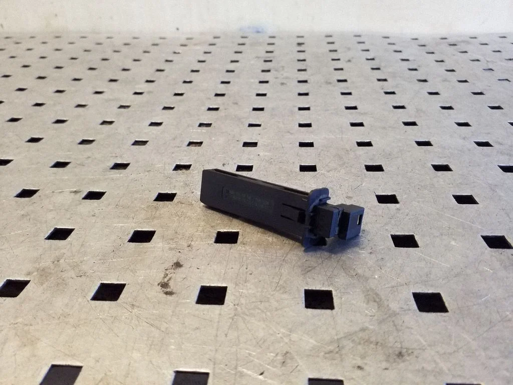 Interior temperature sensor – Skoda Octavia Mk3 (5E) (2013-2019)