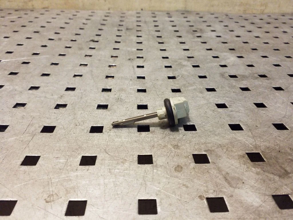 Salona temperatūras sensors