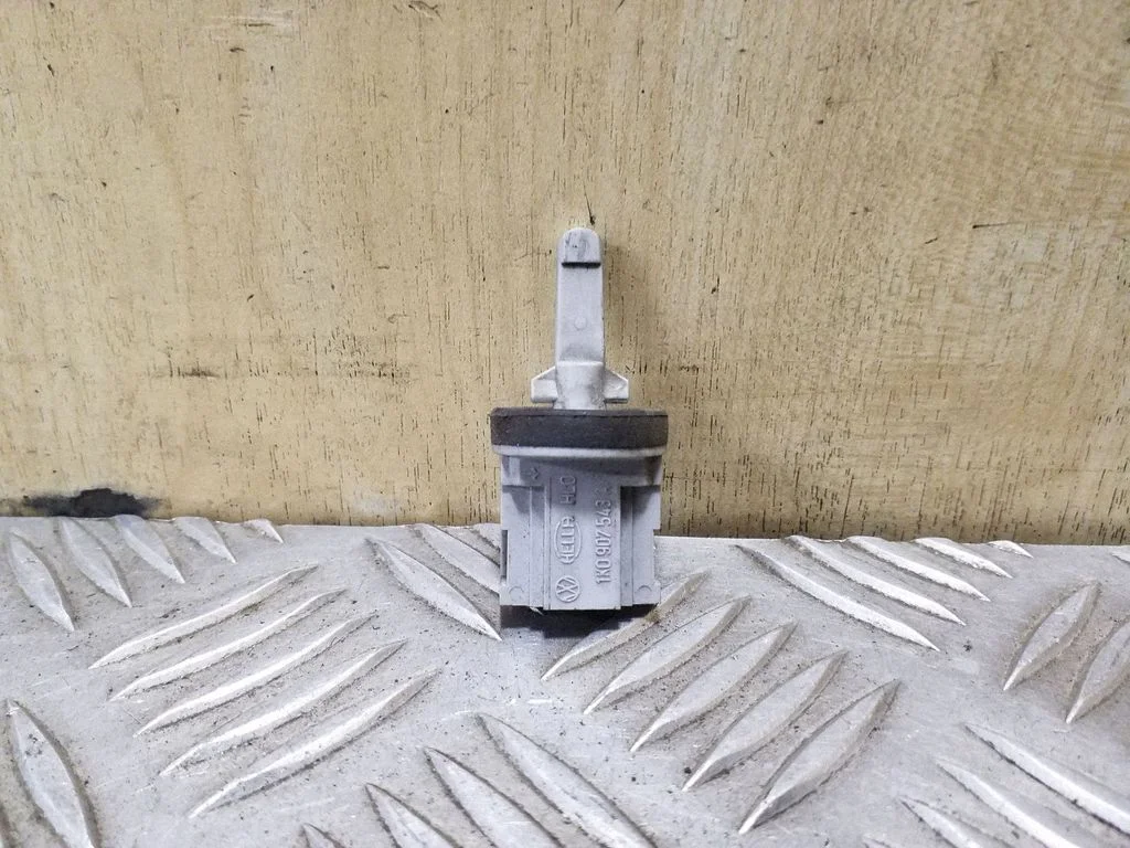Salongi temperatuuri andur 1K0907543A