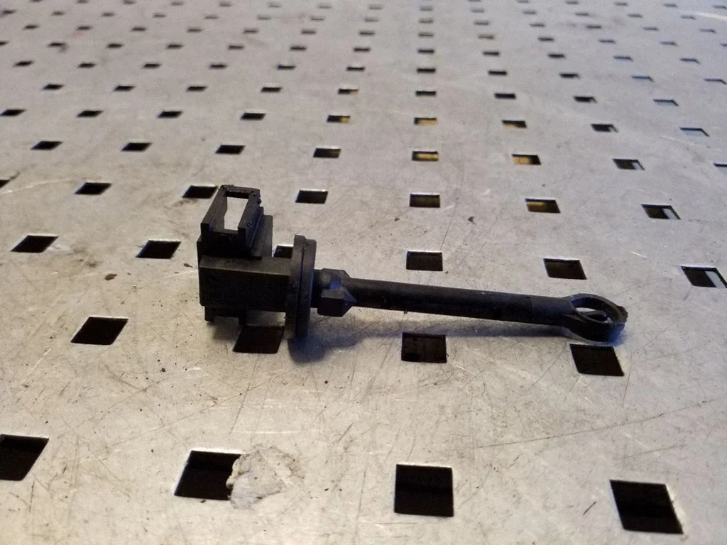 Interior temperature sensor 4E0907543
