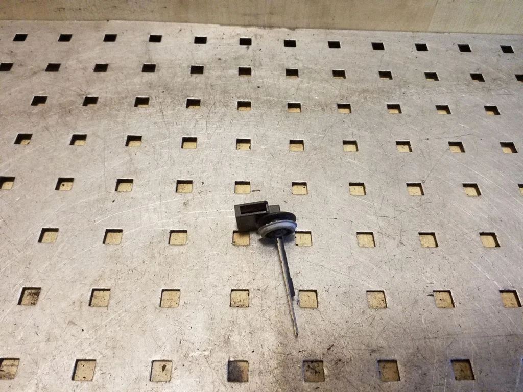 Interior temperature sensor