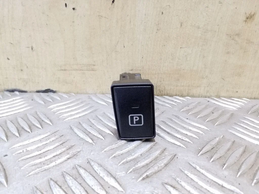 Hand parking brake switch 15C315