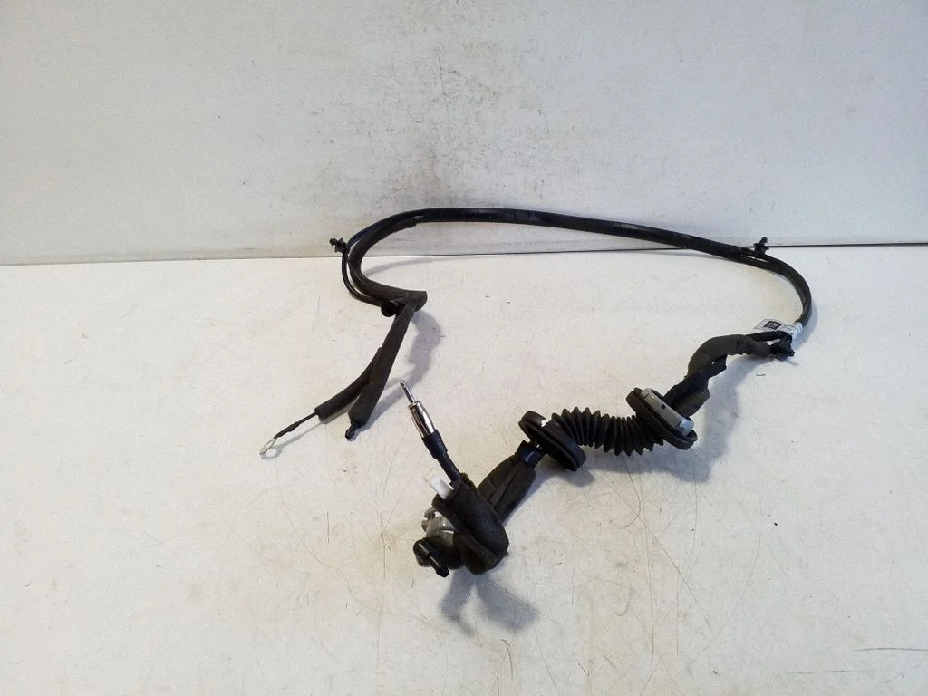 Tailgate/trunk wiring harness 95326641