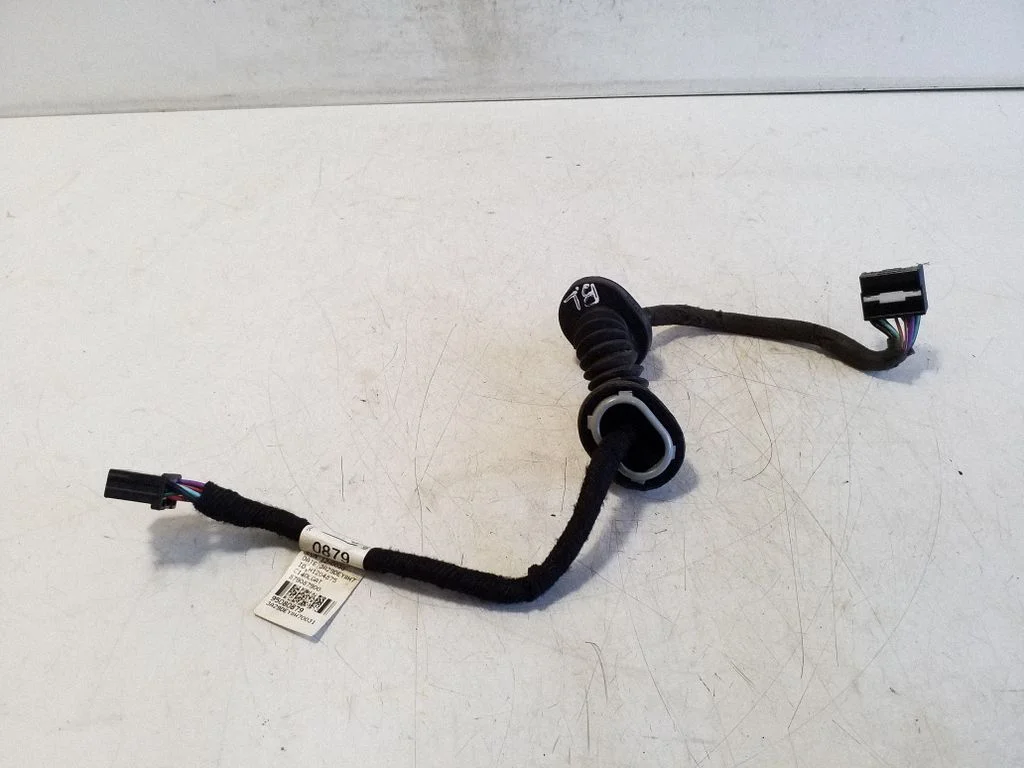 Tailgate/trunk wiring harness 95080879
