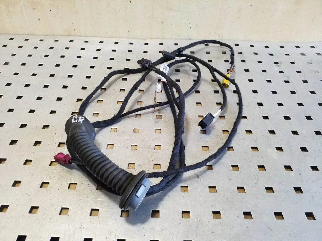 Tailgate/trunk wiring harness 3V9972176