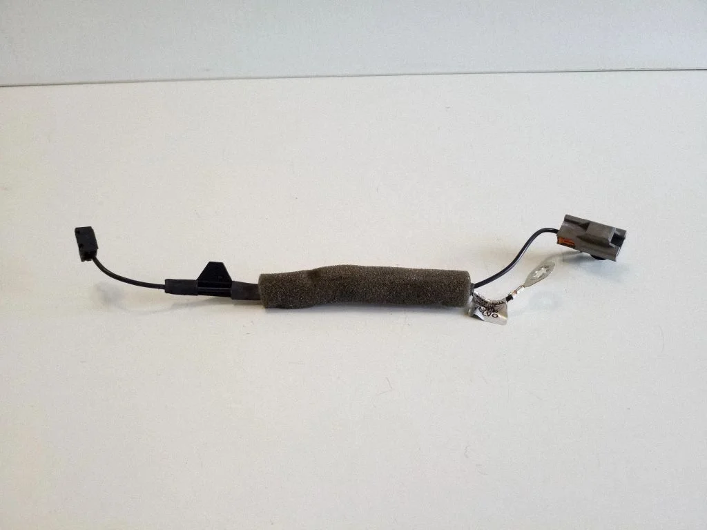 Tailgate/trunk wiring harness 31328790
