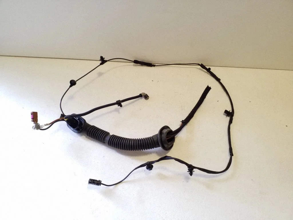 Tailgate/trunk wiring harness – left