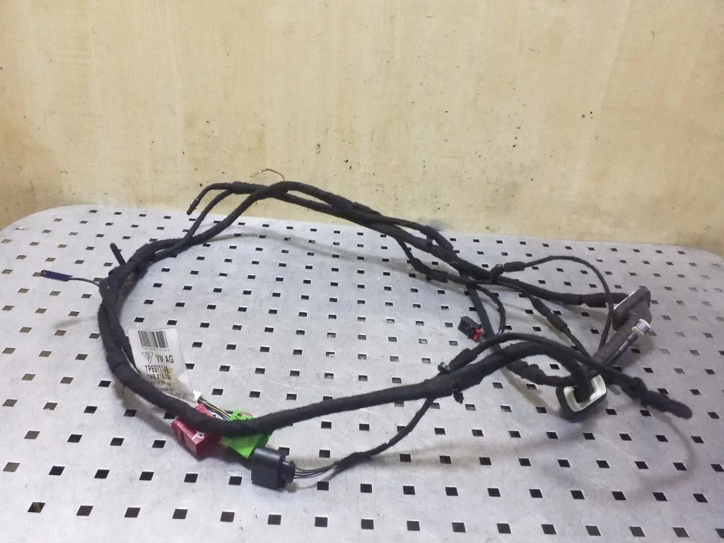 Tailgate/trunk wiring harness – Volkswagen Touareg II (2010-2018)