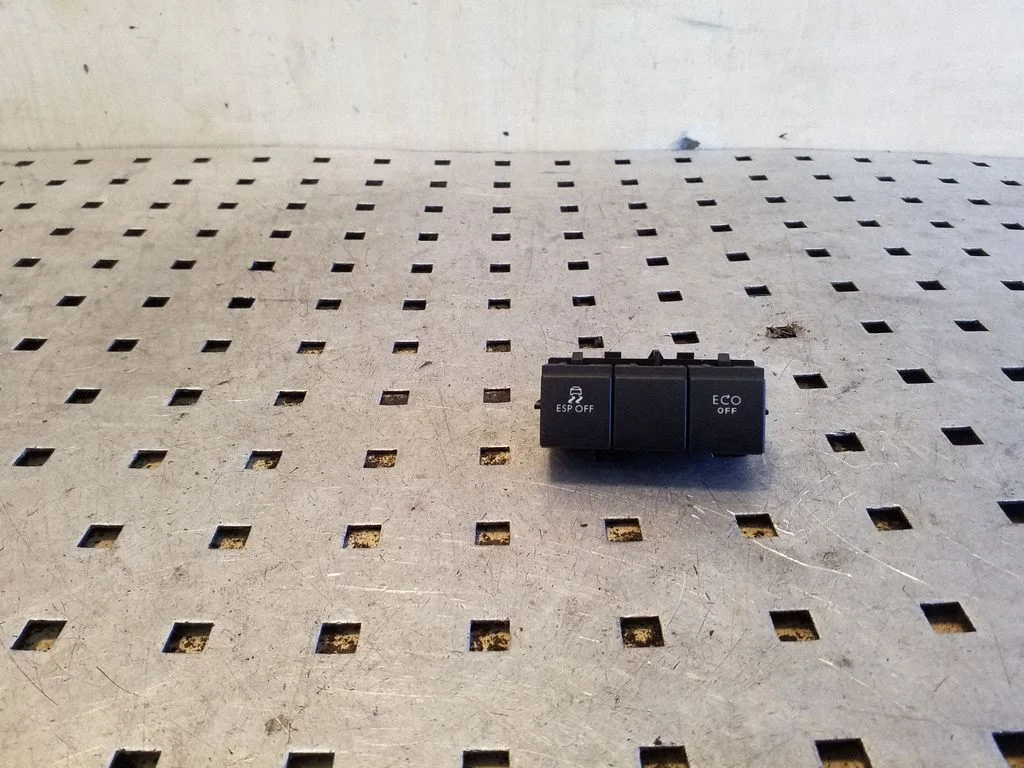 ESP (stability program) switch 96661580XT