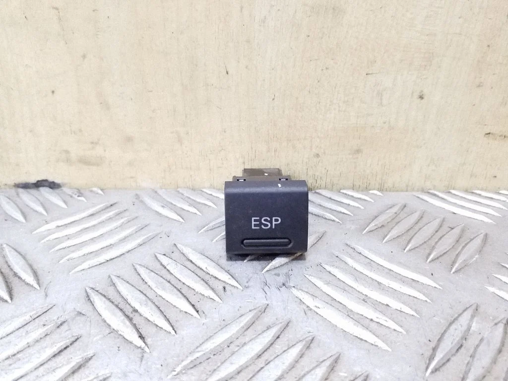 ESP (stabilitātes sistēmas) slēdzis 8L0927134C