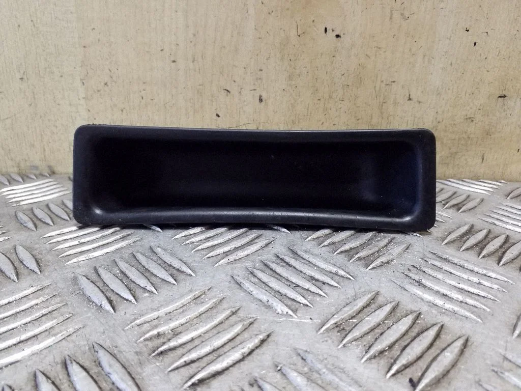 Other center console (tunnel) element FJJ500032
