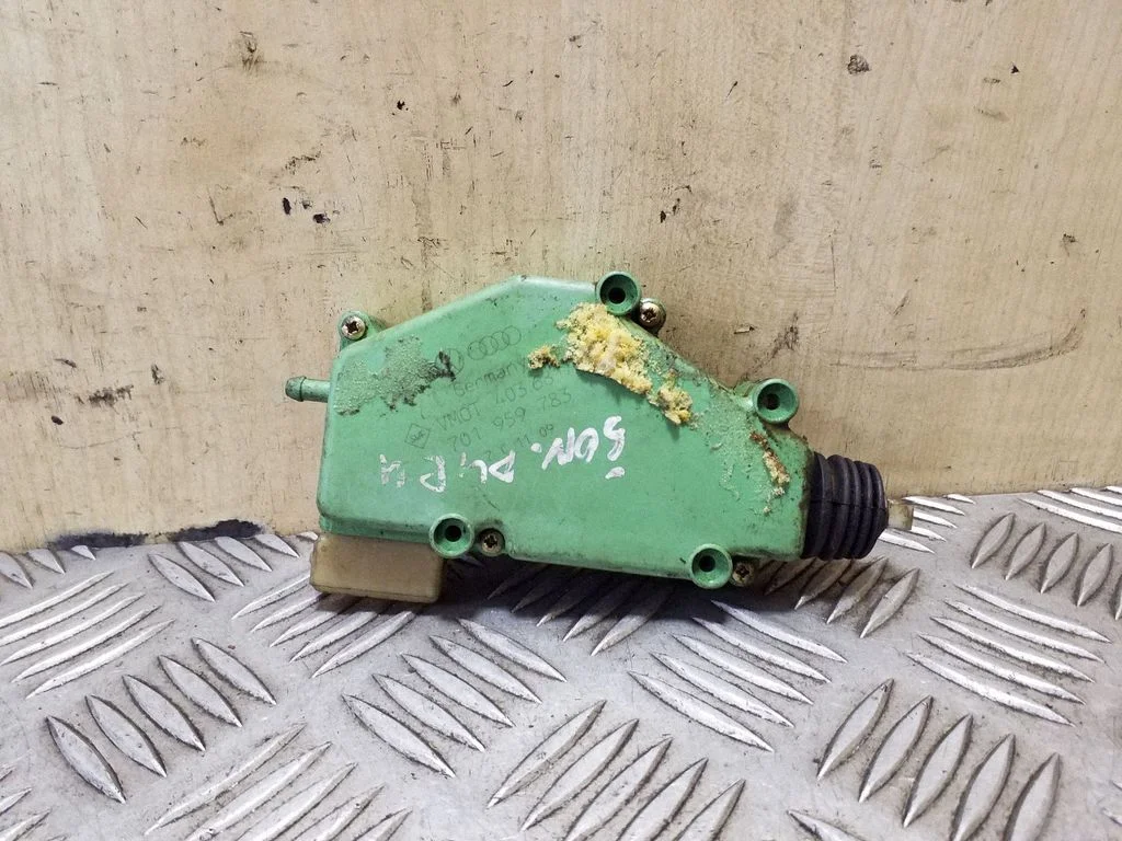 Central locking motor – Volkswagen Transporter - Caravelle T4 (1991-2003)