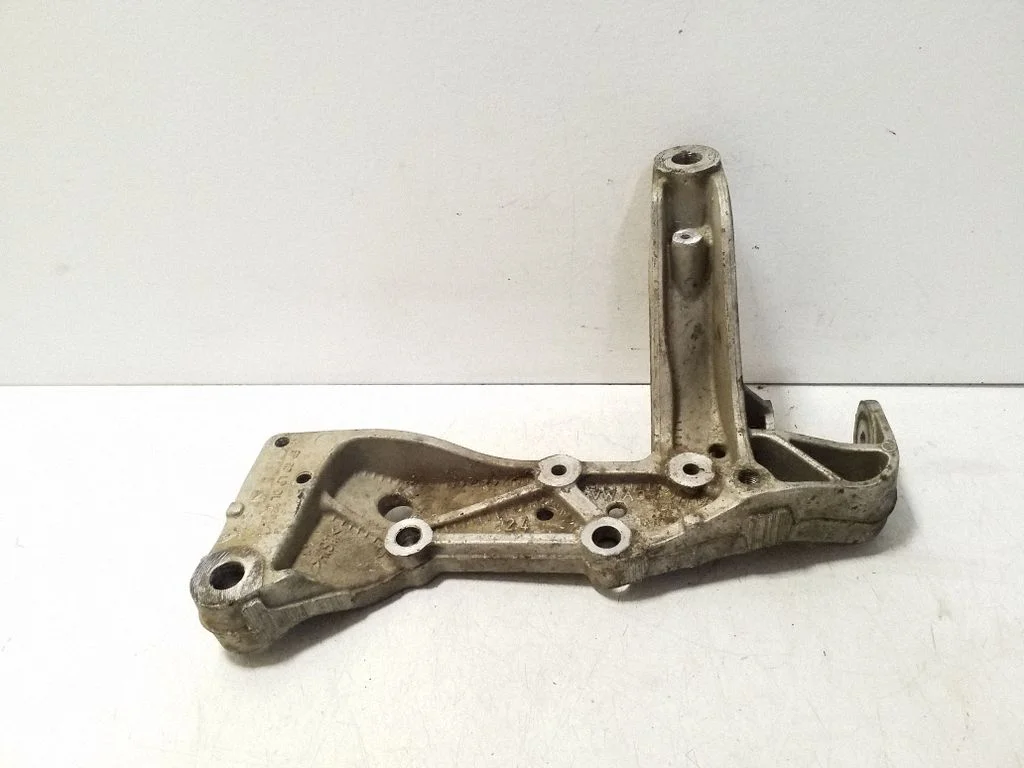 Other front suspension part 1K0199295E