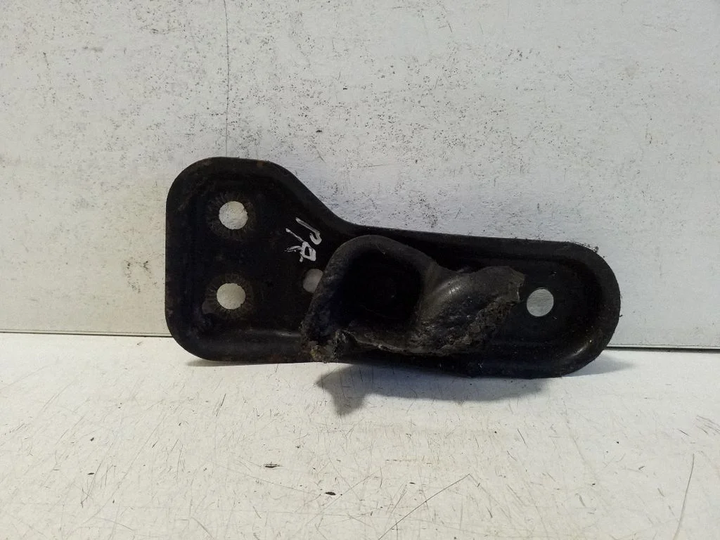 Muu esivedrustuse osa 5Q0199518E