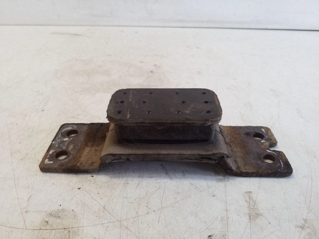 Other front suspension part