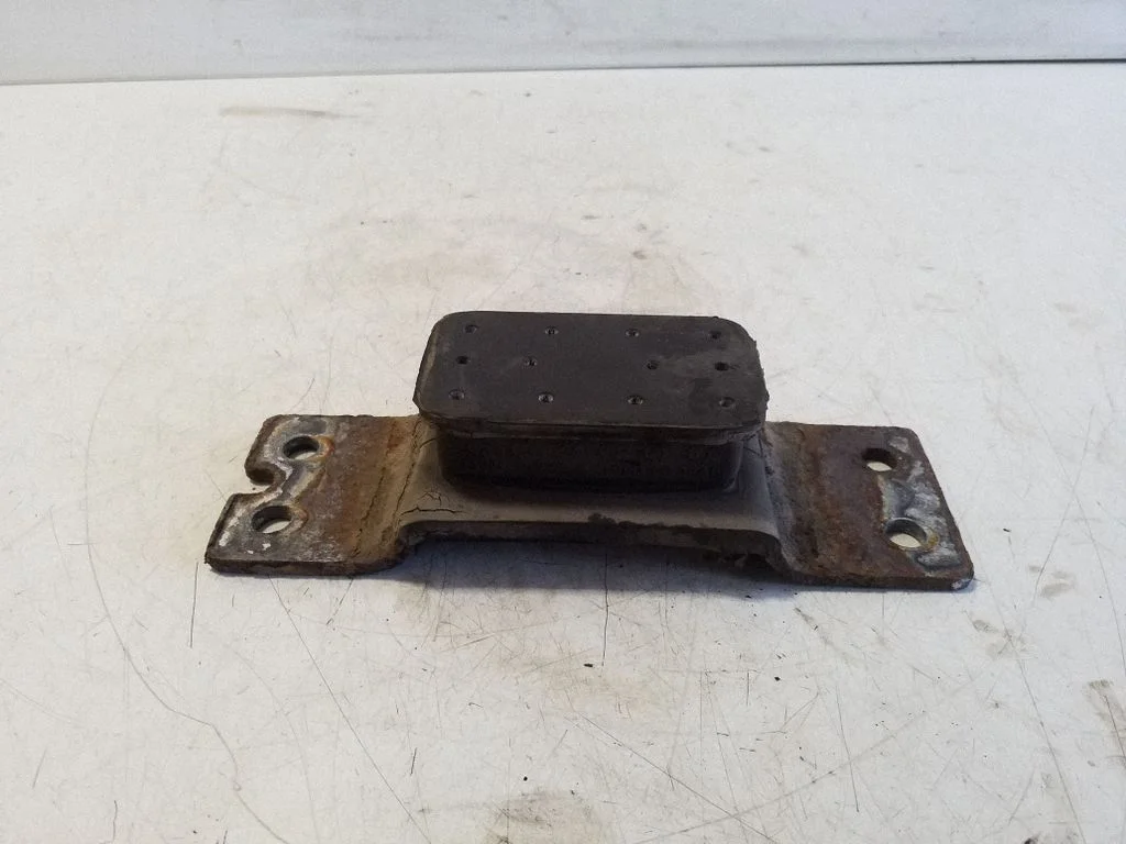 Other front suspension part