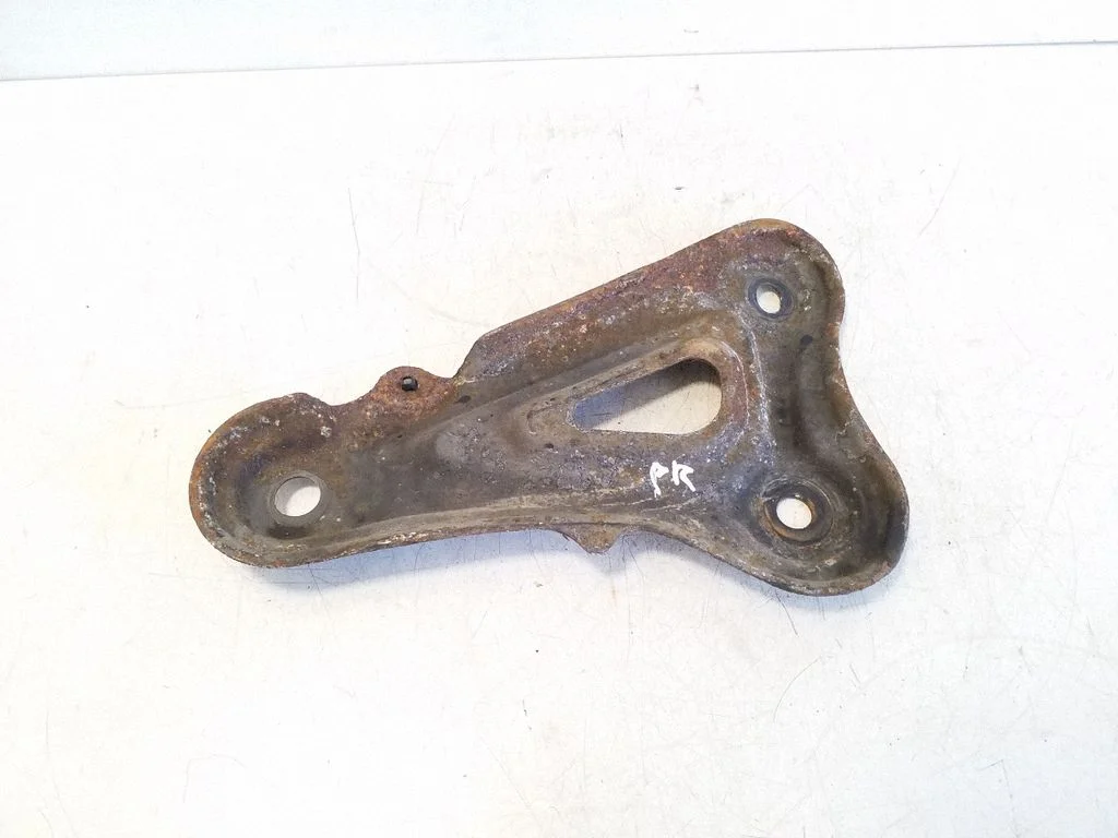 Other front suspension part – right