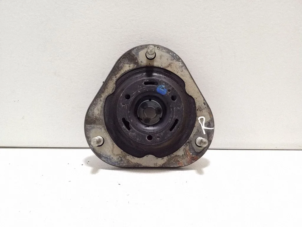 Muu esivedrustuse osa – Lexus NX (2014-2021)