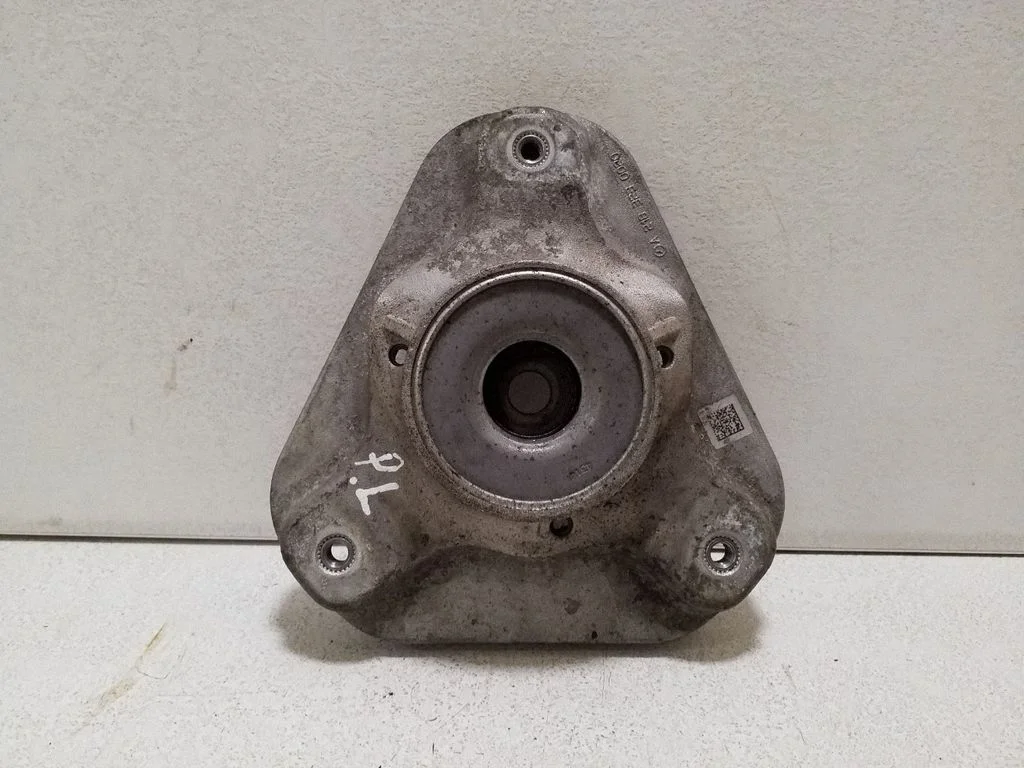 Other front suspension part A2183230020