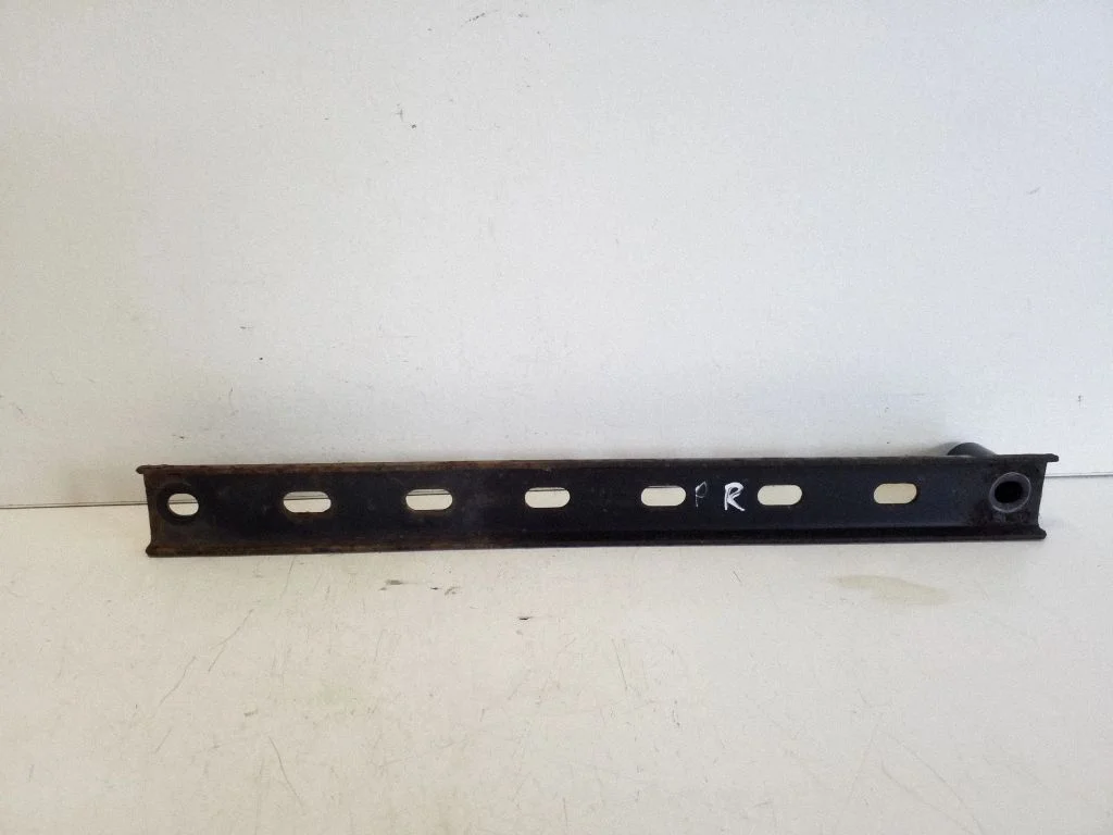 Muu esivedrustuse osa CN155A184AA