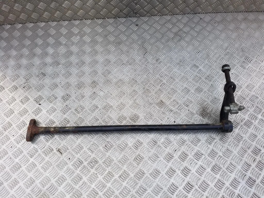 Other front suspension part – front left